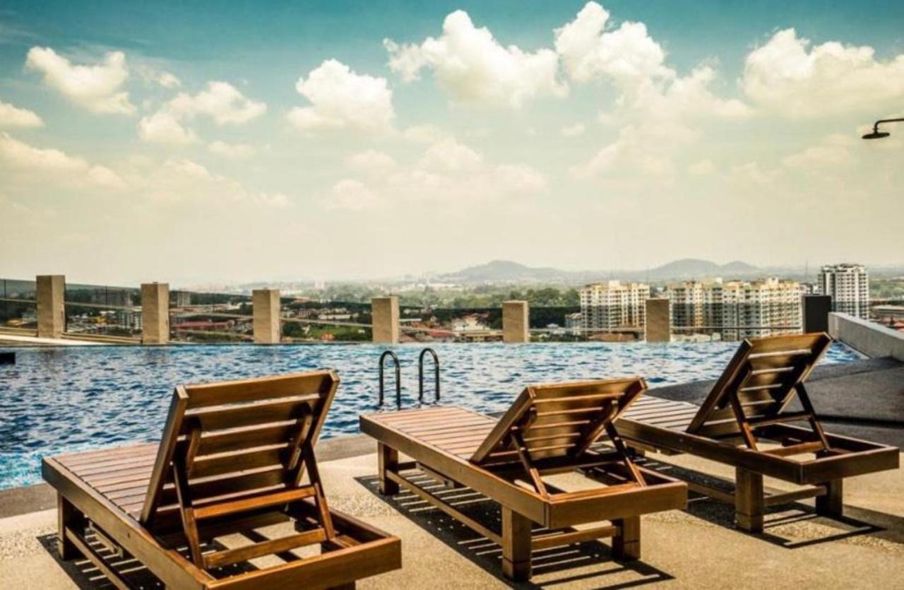 Imperio,Res - Melaka Raya -- Relax -- Pool View Malacca Exterior foto